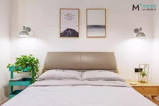 网红小型床头柜,迷你时尚，打造个性卧室空间