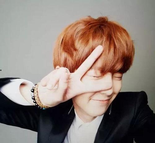 明星头像男生 微信,揭秘微信头像中的帅气男生魅力”