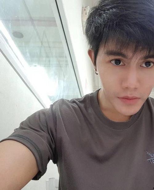 网红泡面男博主是谁