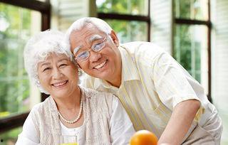 赞美老人吃瓜的图片,岁月静好——致敬乐享天年的长者们